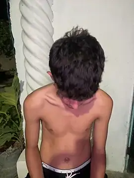 Snapshot of LiamGadiell chatting on March 2026 03:00:02 AM LiamGadiell online show from March 2026 03:00:02 AM