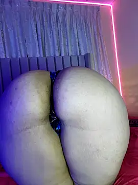 Snapshot of Aliison_Smith chatting on January 2025 08:13:02 AM Aliison Smith online show from January 2025 08:13:02 AM