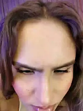 Snapshot of Aliison_Smith chatting on January 2025 06:49:02 AM Aliison Smith online show from January 2025 06:49:02 AM