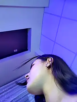 Snapshot of Aliison_Smith chatting on March 2025 05:38:01 AM Aliison Smith online show from March 2025 05:38:01 AM