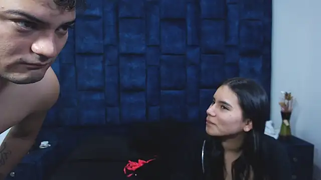 Group Lustt online show from November 2025 02:01:02 AM