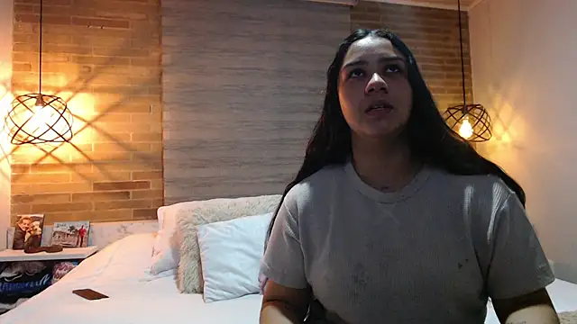 Snapshot of Scarlett_Jazmin chatting on December 2025 08:45:01 AM Scarlett Jazmin online show from December 2025 08:45:01 AM