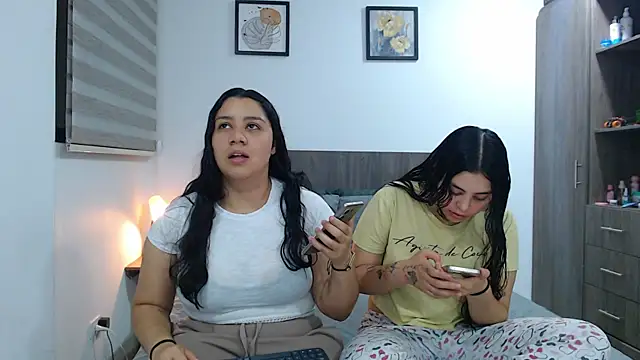 Snapshot of Scarlett_Jazmin chatting on April 2026 02:38:02 AM Scarlett Jazmin online show from April 2026 02:38:02 AM