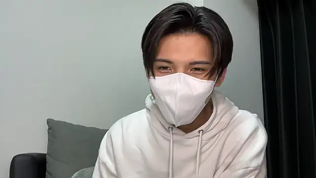 Lio kun online show from December 2024 03:08:01 PM