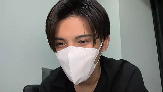 Lio kun online show from December 2024 01:05:02 PM