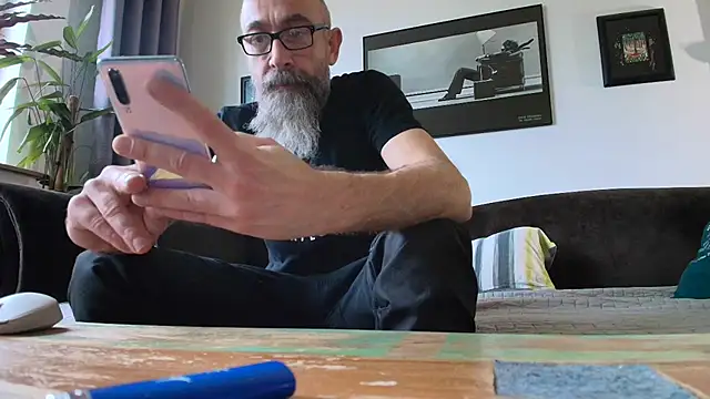 Kingsscepter online show from February 2025 02:46:01 PM