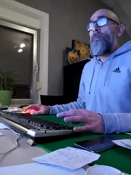 Kingsscepter online show from February 2025 09:03:02 PM