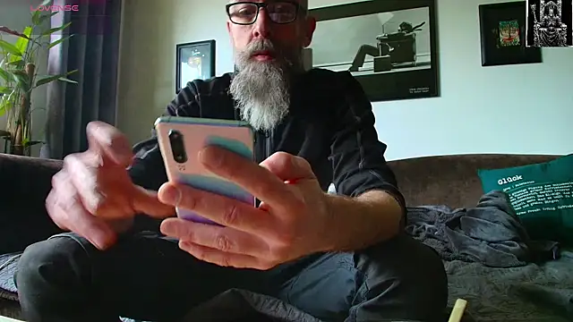 Kingsscepter online show from February 2025 11:58:01 AM