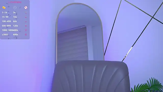 Snapshot of b3llaspringg chatting on September 2025 12:12:02 AM b3llaspringg online show from September 2025 12:12:02 AM