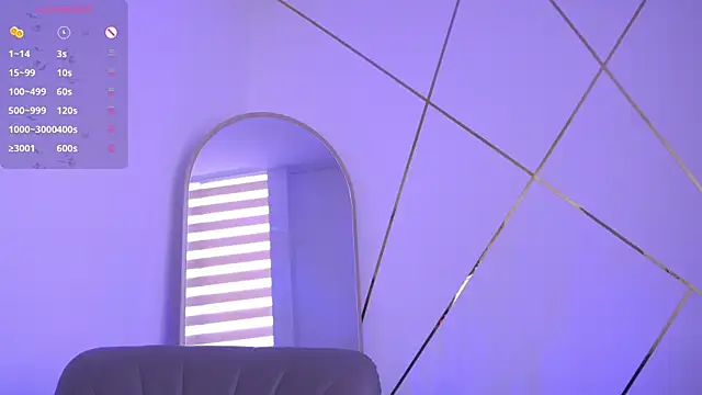 Snapshot of b3llaspringg chatting on October 2025 10:01:01 PM b3llaspringg online show from October 2025 10:01:01 PM