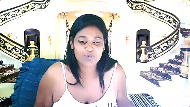 Snapshot of IndianYummy chatting on February 2025 01:16:02 AM IndianYummy online show from February 2025 01:16:02 AM