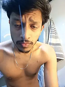 skinnyyyyyyyyy online show from November 2025 11:14:01 AM