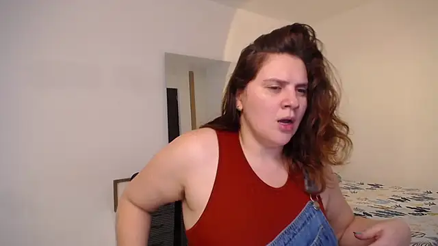 Snapshot of MartinaGuzmann chatting on November 2025 02:50:01 AM MartinaGuzmann online show from November 2025 02:50:01 AM