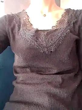 Snapshot of sandi-55 chatting on October 2025 01:10:02 PM sandi-55 online show from October 2025 01:10:02 PM