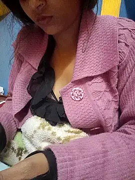 Snapshot of Sanjana-Mehar chatting on December 2024 11:40:02 PM Sanjana-Mehar online show from December 2024 11:40:02 PM