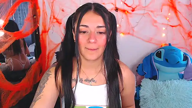 Samanta james19 online show from October 2025 02:51:02 PM