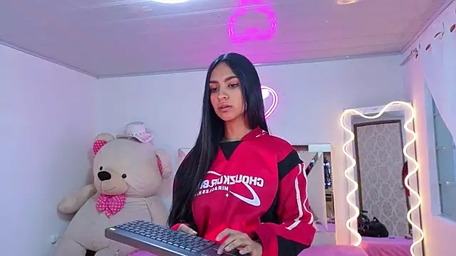 Snapshot of Jazmin_tay chatting on November 2025 11:58:01 AM Jazmin tay online show from November 2025 11:58:01 AM