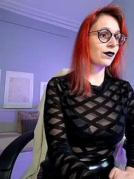 Dora Marcelli online show from March 2025 01:27:02 PM