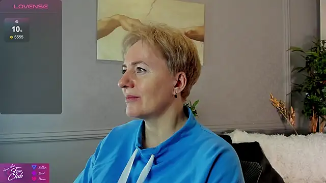 Nika Smit online show from January 2025 09:47:02 AM