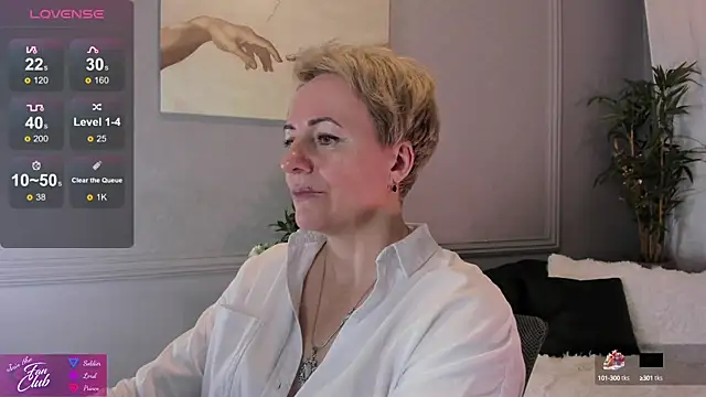 Nika Smit online show from January 2025 12:04:02 PM