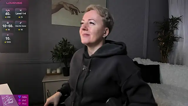 Nika Smit online show from March 2025 05:09:01 AM