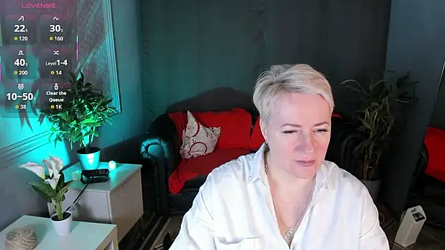 Nika Smit online show from February 2026 05:33:02 AM