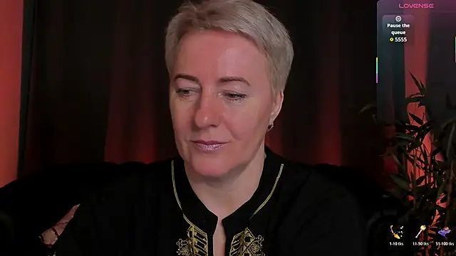 Snapshot of Nika_Smit chatting on April 2026 05:12:02 AM Nika Smit online show from April 2026 05:12:02 AM