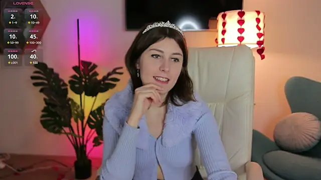 Snapshot of Hailey_Green chatting on February 2025 10:52:02 PM Hailey Green online show from February 2025 10:52:02 PM