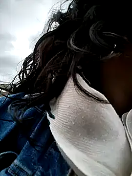 NATHALIA-28  online show from February 2025 04:26:02 PM