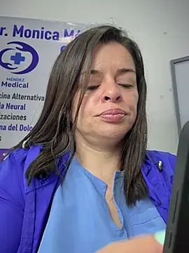 NATHALIA-28  online show from March 2026 01:47:01 PM