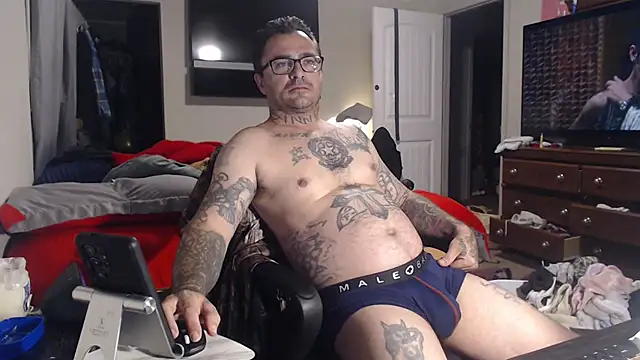 dadbod1178 online show from January 2025 11:51:01 PM
