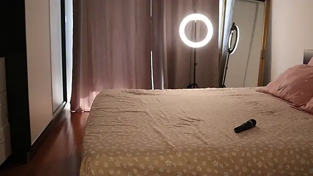 Snapshot of IvyKaelani chatting on March 2026 08:39:02 AM IvyKaelani online show from March 2026 08:39:02 AM