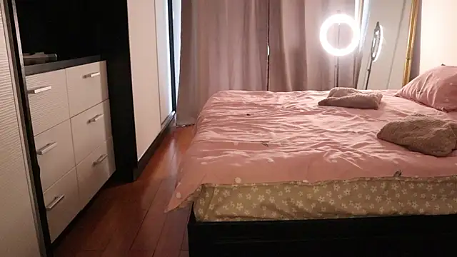 Snapshot of IvyKaelani chatting on April 2026 10:35:02 AM IvyKaelani online show from April 2026 10:35:02 AM