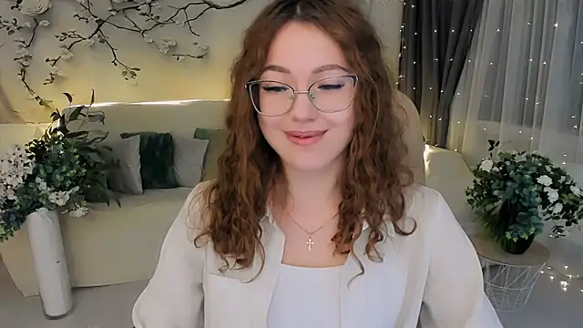 SereneFlame online show from November 2025 04:09:02 PM