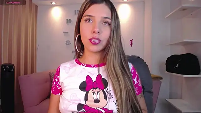 1Sloppy Fox4 online show from March 2025 04:20:02 AM