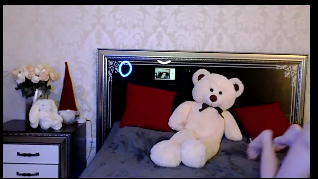 Snapshot of NancyLovee_ chatting on January 2025 11:51:01 PM NancyLovee online show from January 2025 11:51:01 PM