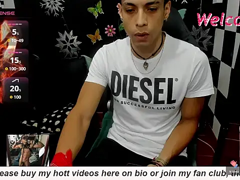 MikeRose94 online show from October 2025 04:05:01 PM