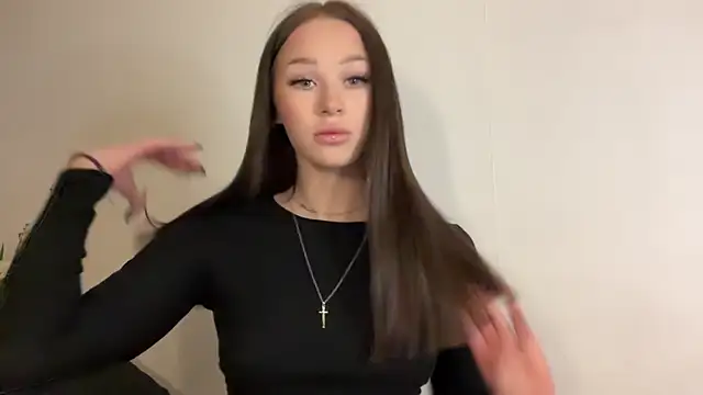 ur molly online show from March 2026 03:18:01 PM