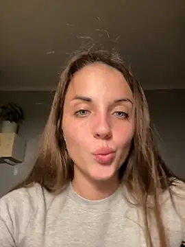 AmiLavs online show from September 2025 08:10:01 PM