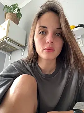 AmiLavs online show from October 2025 06:47:01 AM