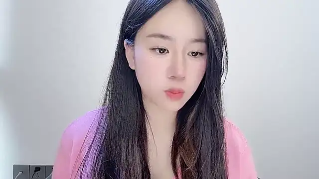 chloe-01 online show from November 2025 03:28:02 AM