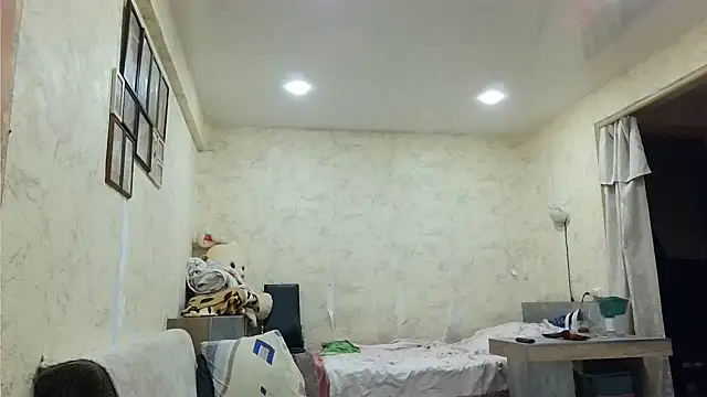 AgnichBan online show from January 2025 12:24:01 PM