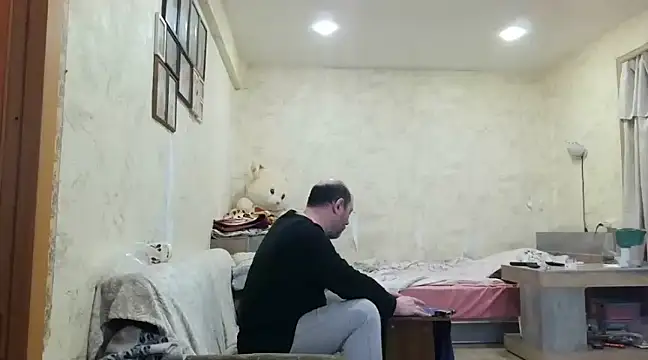 AgnichBan online show from January 2025 03:48:02 AM