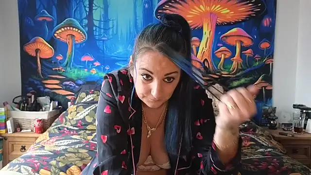 tattoomilf86 online show from December 2024 02:25:02 PM