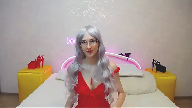 Snapshot of KlaryBrait chatting on March 2025 09:40:02 AM KlaryBrait online show from March 2025 09:40:02 AM