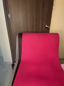 Snapshot of MOMALANA chatting on September 2025 08:22:01 PM MOMALANA online show from September 2025 08:22:01 PM