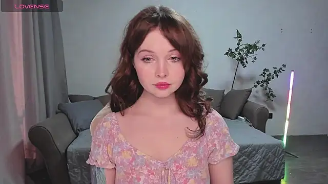 Snapshot of SYKE chatting on April 2026 11:08:01 AM SYKE online show from April 2026 11:08:01 AM