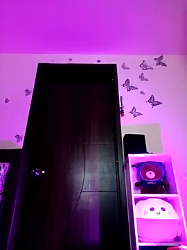 Sofia-Cam online show from March 2026 06:13:01 PM