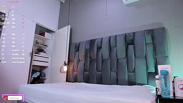 Snapshot of Lorena_Vieira_ chatting on January 2025 11:13:01 PM Lorena Vieira  online show from January 2025 11:13:01 PM