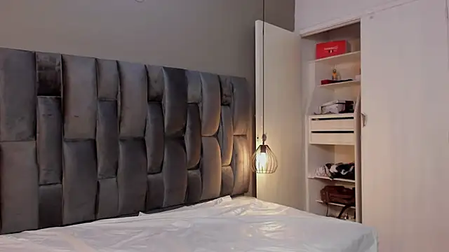 Snapshot of Lorena_Vieira_ chatting on February 2025 02:47:02 AM Lorena Vieira  online show from February 2025 02:47:02 AM